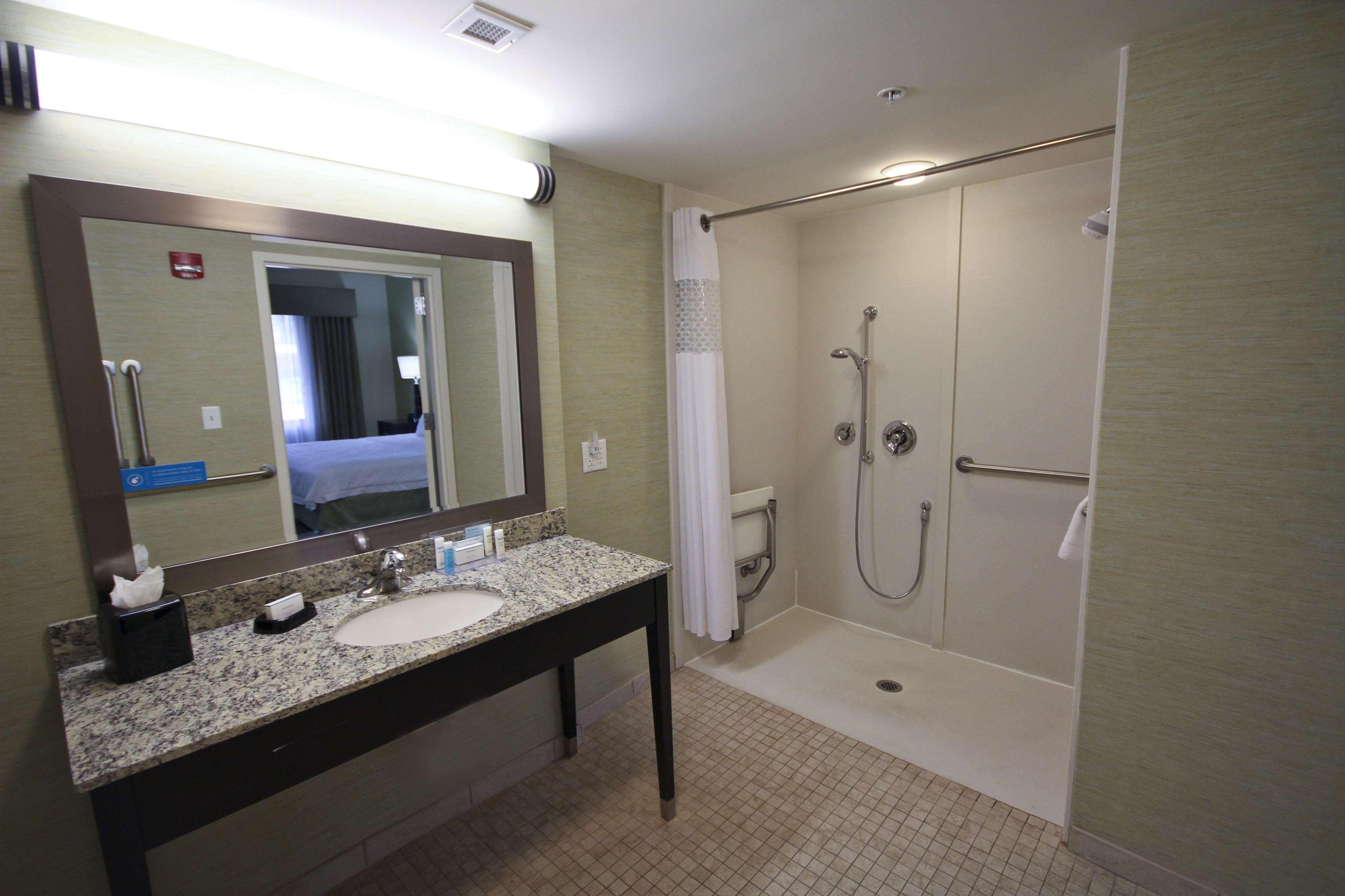 Hampton Inn & Suites Pensacola/Gulf Breeze Exteriör bild