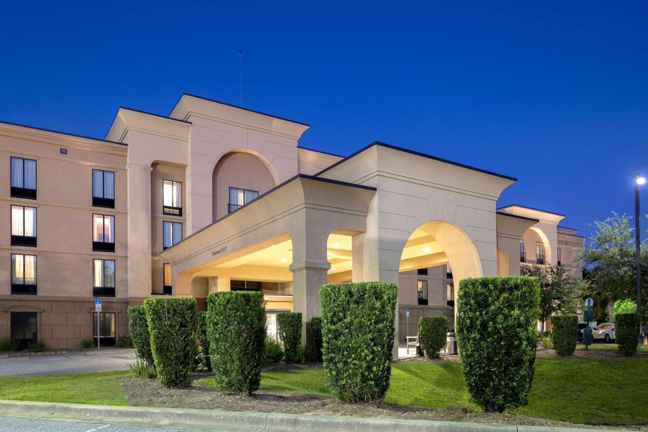 Hampton Inn & Suites Pensacola/Gulf Breeze Exteriör bild