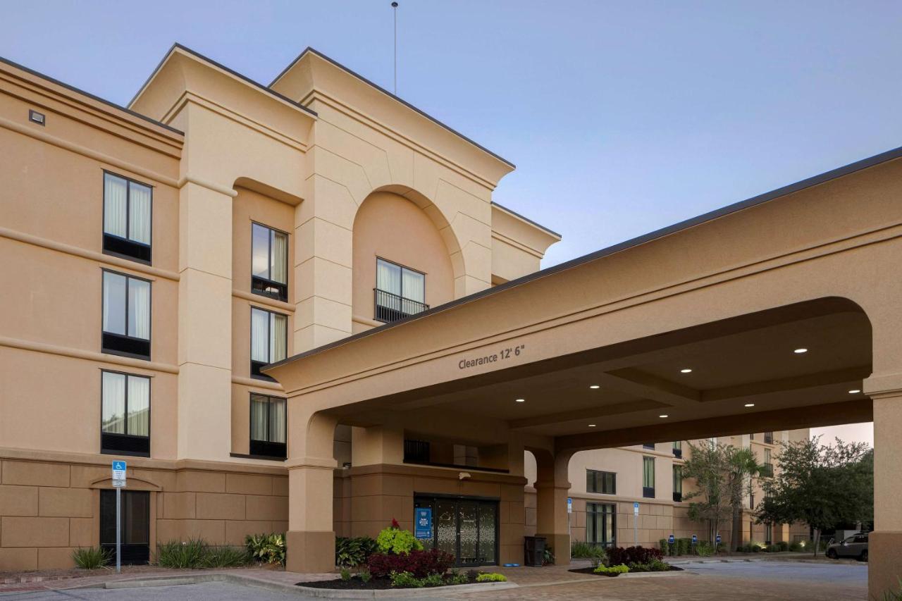 Hampton Inn & Suites Pensacola/Gulf Breeze Exteriör bild