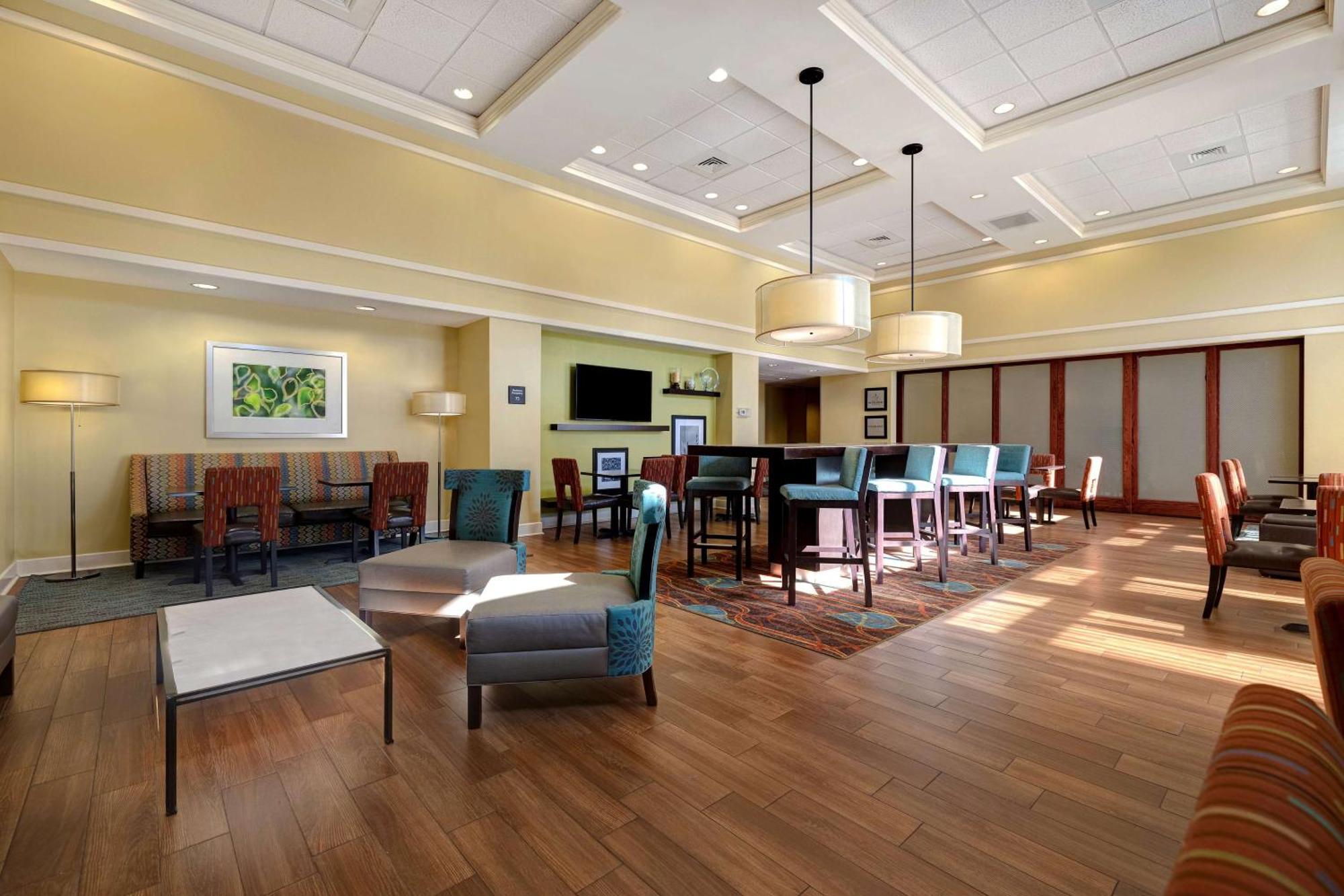 Hampton Inn & Suites Pensacola/Gulf Breeze Exteriör bild